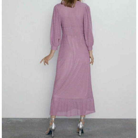 ZARA| TEXTURED KNIT DRESS WITH RUFFLES - Picture 9 of 16